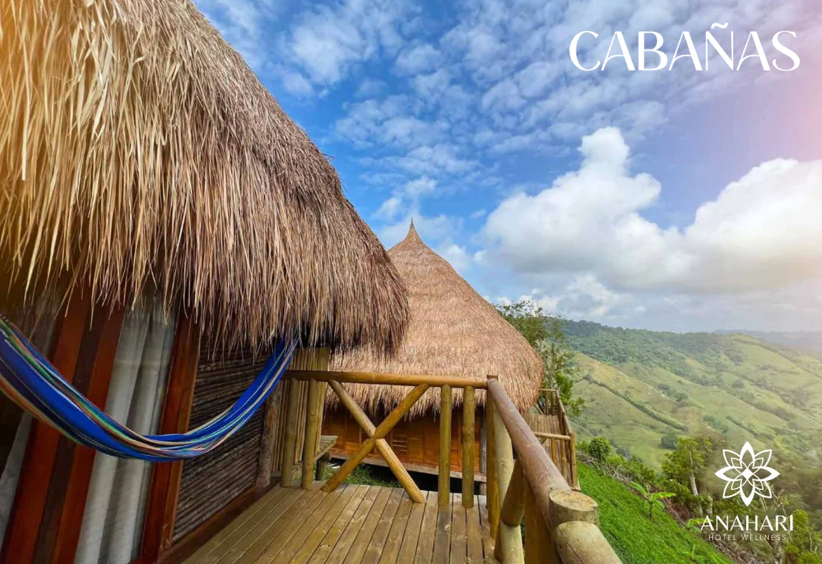 Cabañas de Anahari con vista a la montaña